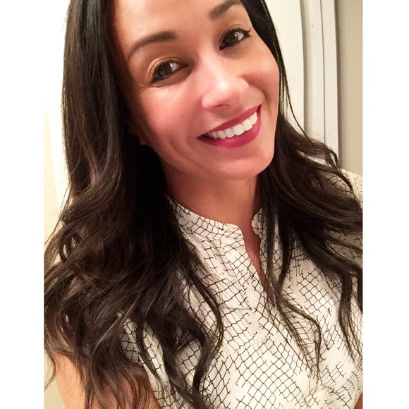 YBF818 closet👛👗👚👜 - Picture 1 of 1